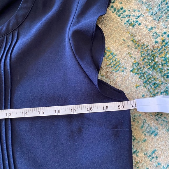 ModCloth Sleeveless Blouse - Picture 10 of 10